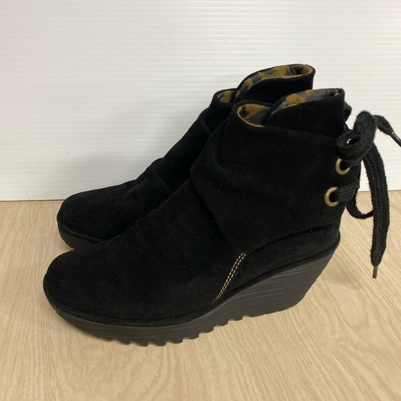 Fly London Yama Black Suede Wedge Rear Lace Platform Ankle Boots Size 36 / 6 - Picture 1 of 8